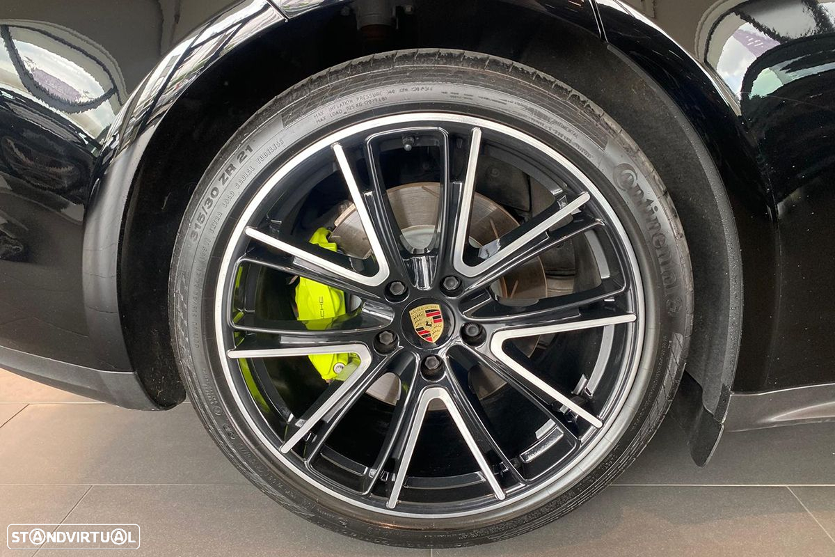 Porsche Panamera Sport Turismo 4 E-Hybrid - 5