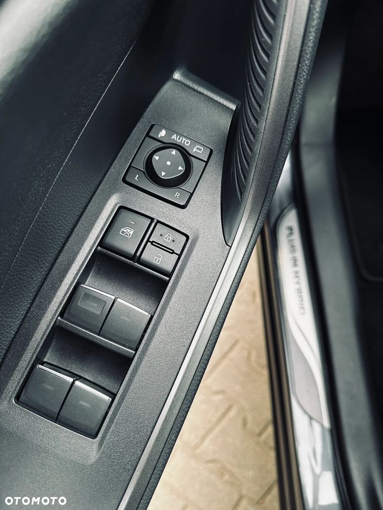 Toyota RAV4 2.5 Plug-In Hybrid GR Sport 4x4 - 18