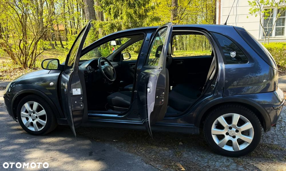 Opel Corsa 1.2 16V - 6