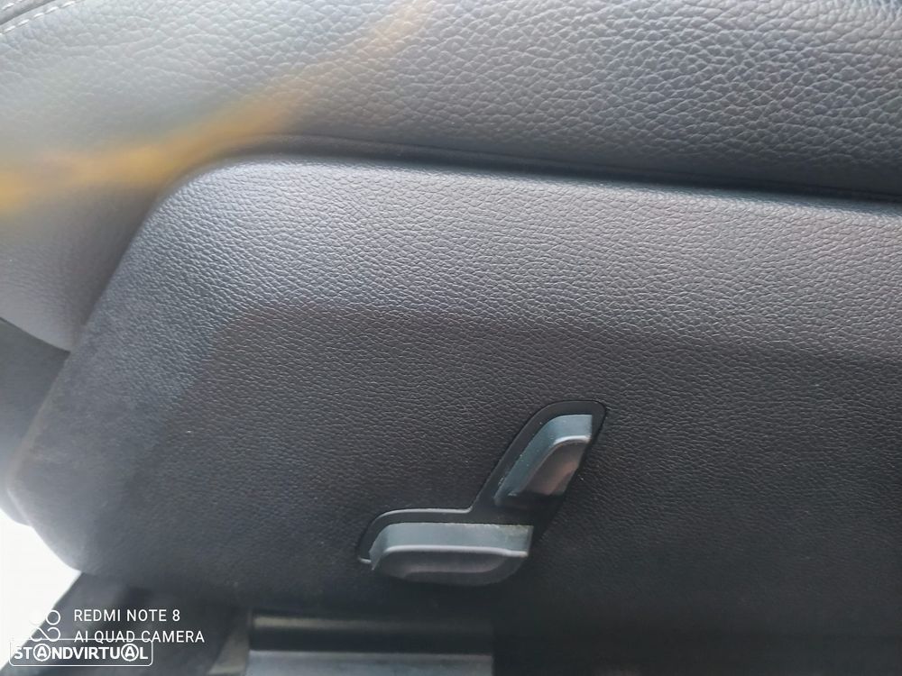 Mercedes-Benz E 300 Bluetec Hybrid Avantgarde - 19