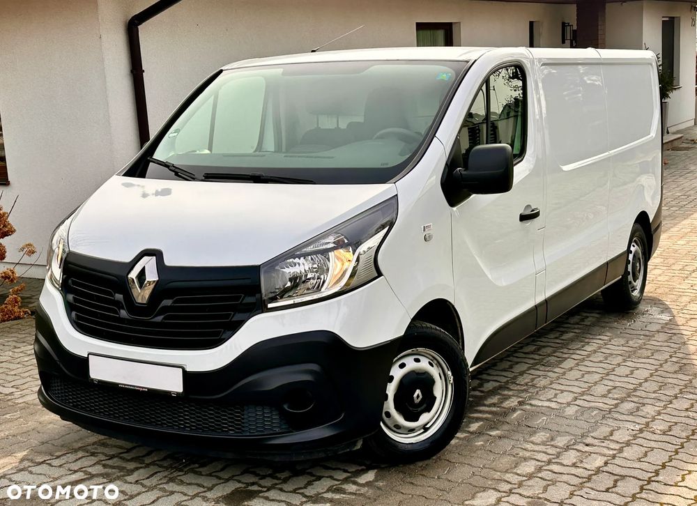 Renault TRAFIC - 1