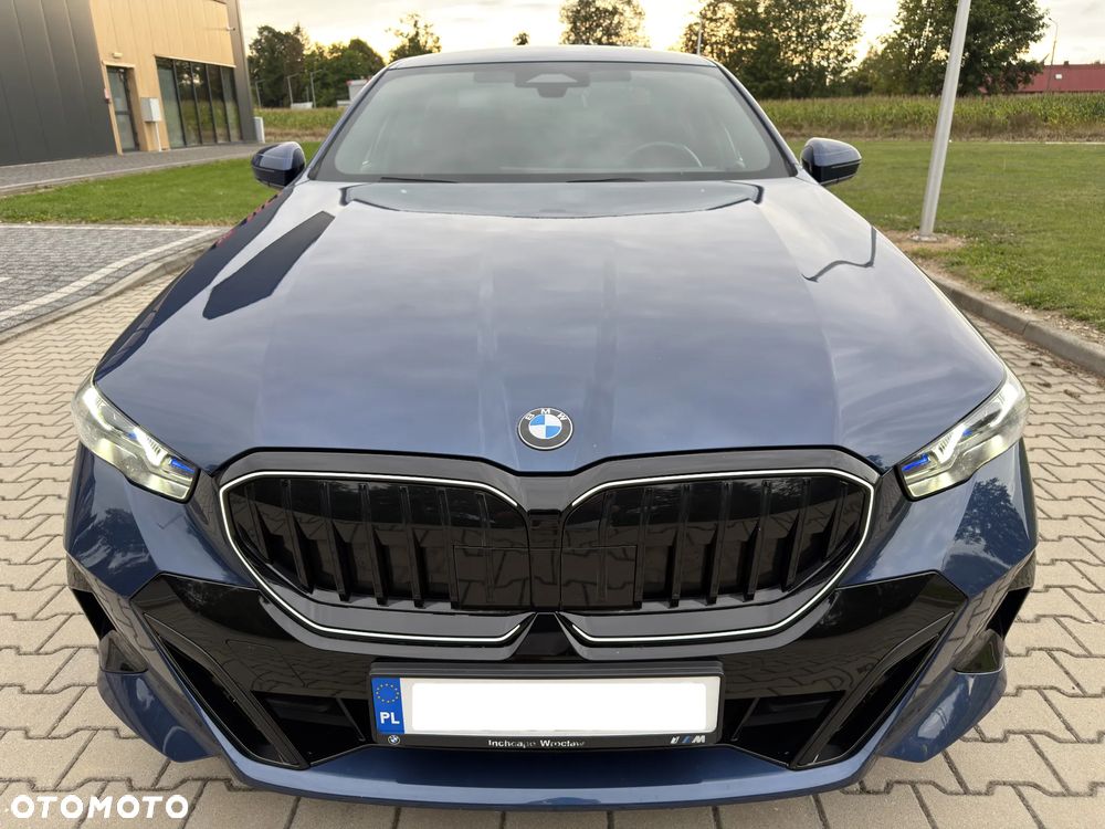BMW Seria 5 520d xDrive mHEV M Sport - 12