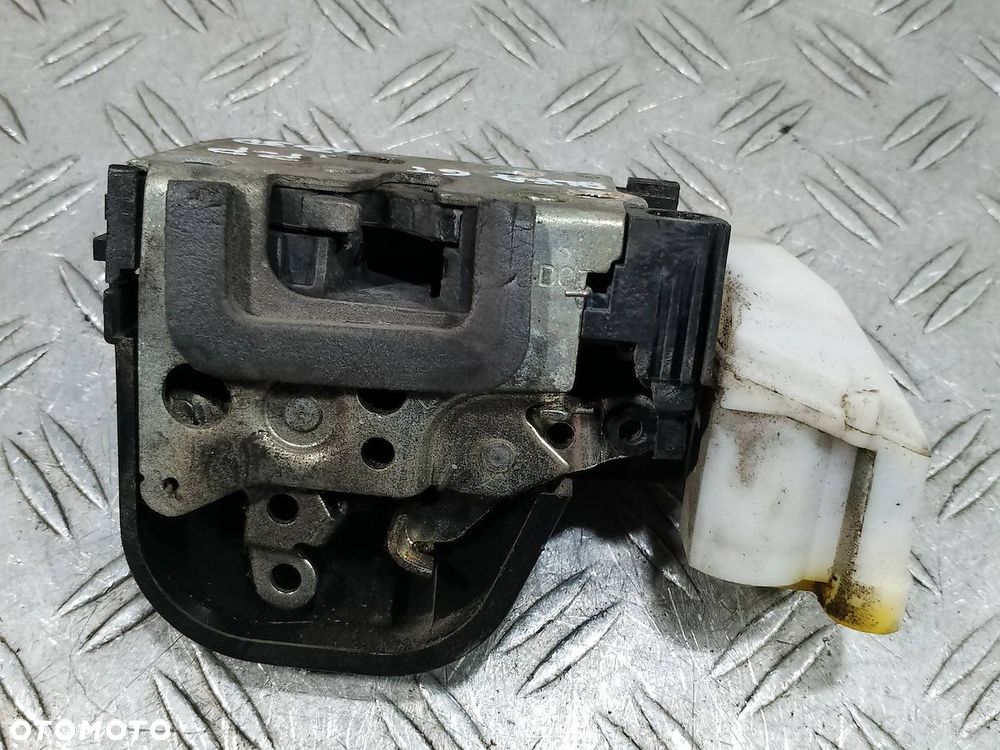 ZAMEK DRZWI PRAWY PRZÓD ALFA ROMEO GT - 3