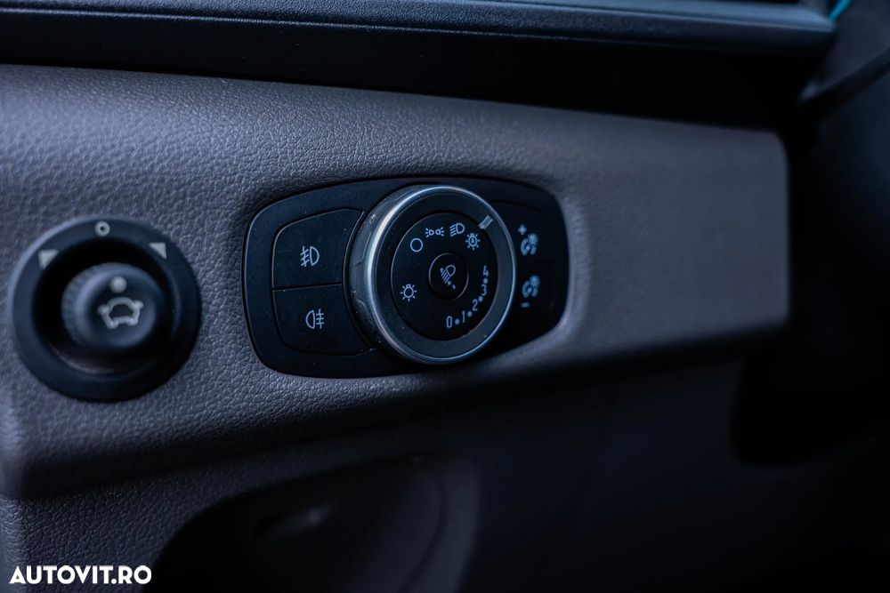 Ford Transit S-Cab L5 - 18