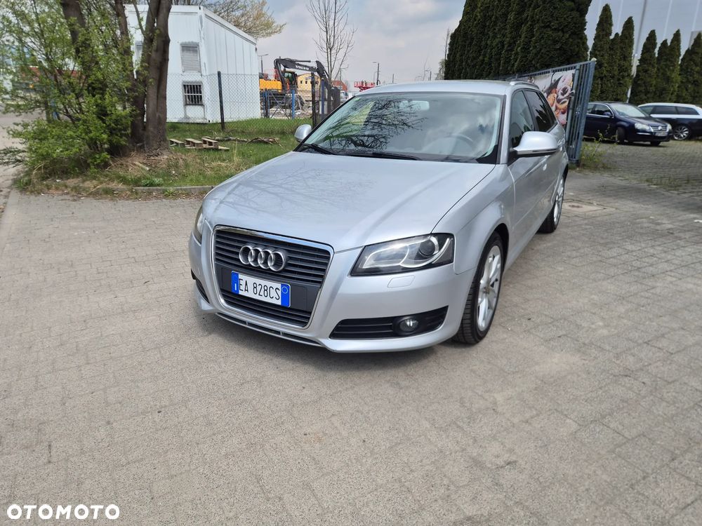 Audi A3 Sportback 2.0 TDI DPF Ambition - 2