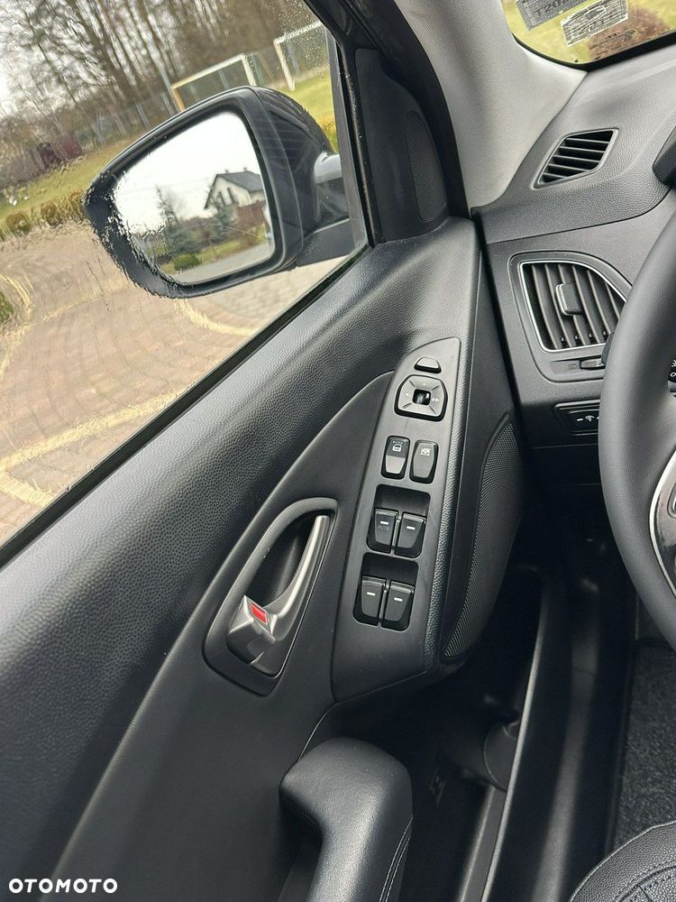Hyundai ix35 - 26