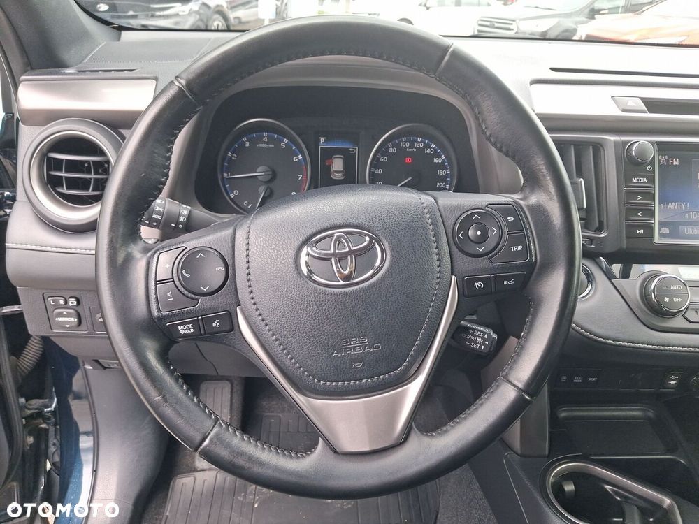 Toyota RAV4 2.0 Premium 4x4 MS - 26