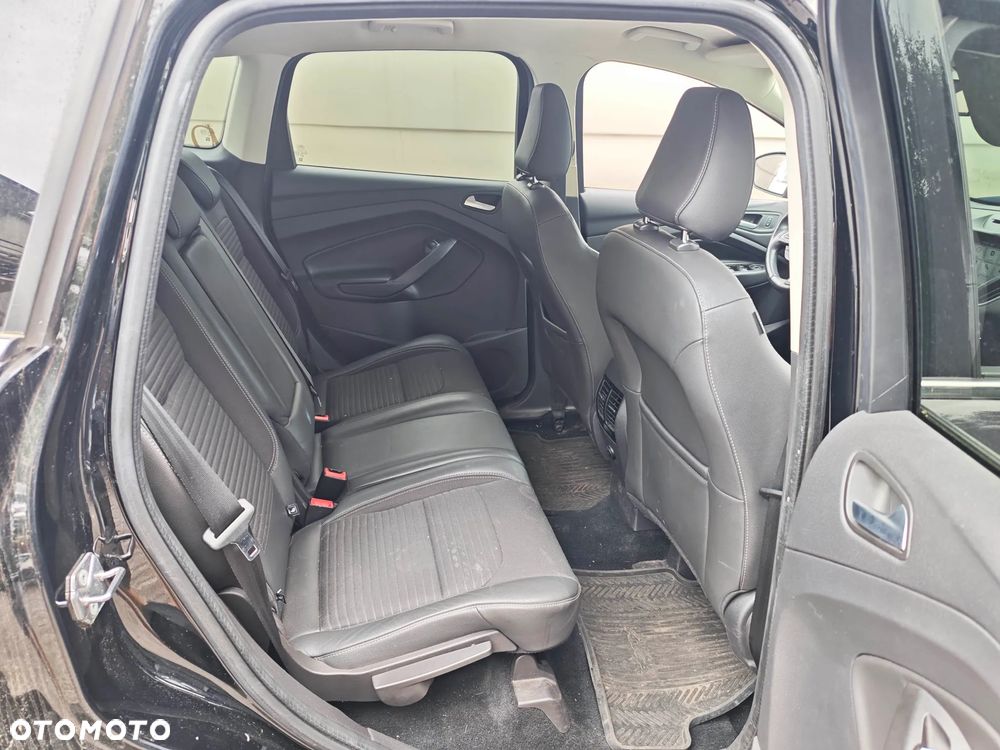Ford Kuga 2.0 TDCi 4x4 Titanium - 11