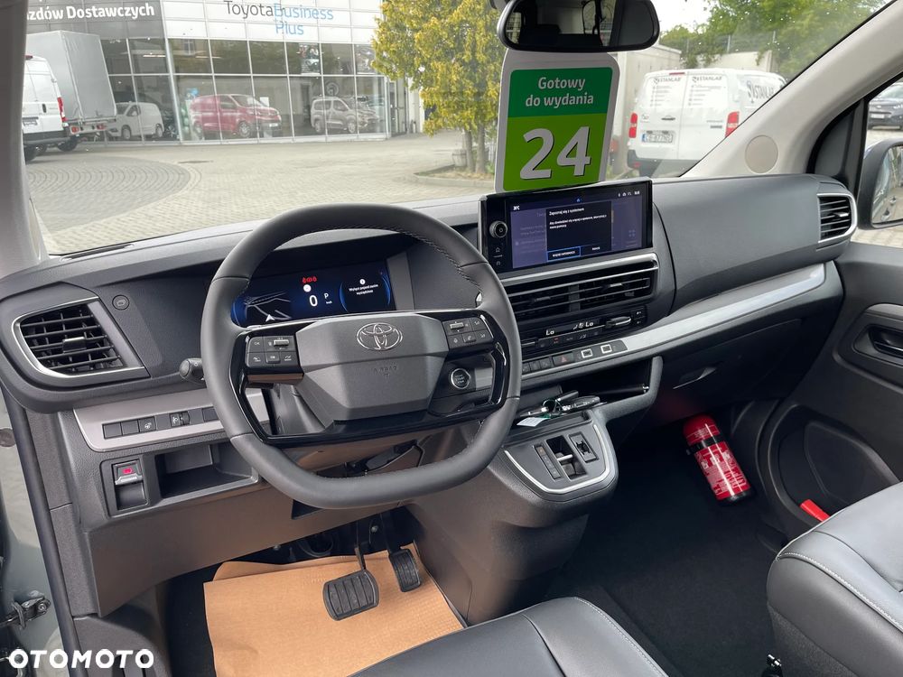 Toyota Proace Verso 2.2 D4-D Long Vip - 13