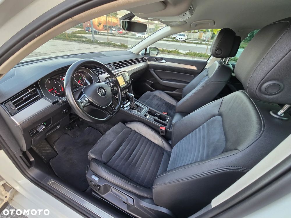 Volkswagen Passat - 7