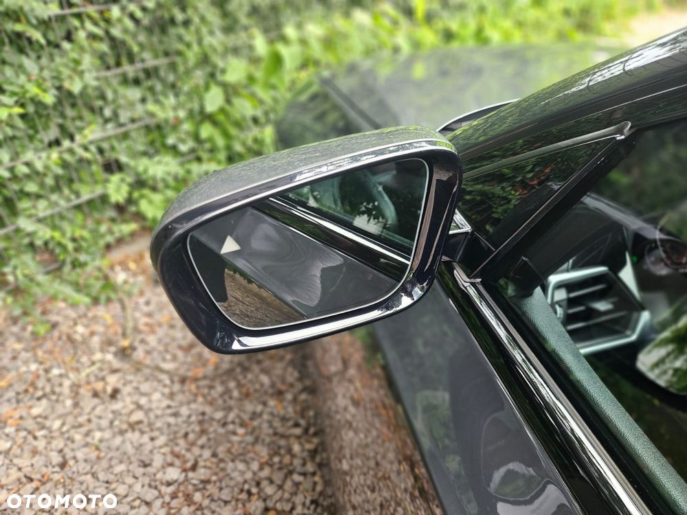 BMW Seria 3 330i xDrive M Sport sport - 14