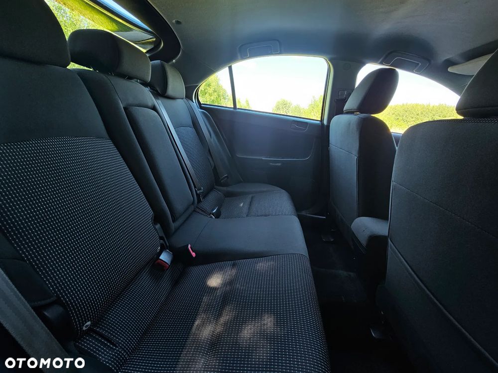 Mitsubishi Lancer 1.8 Instyle - 31