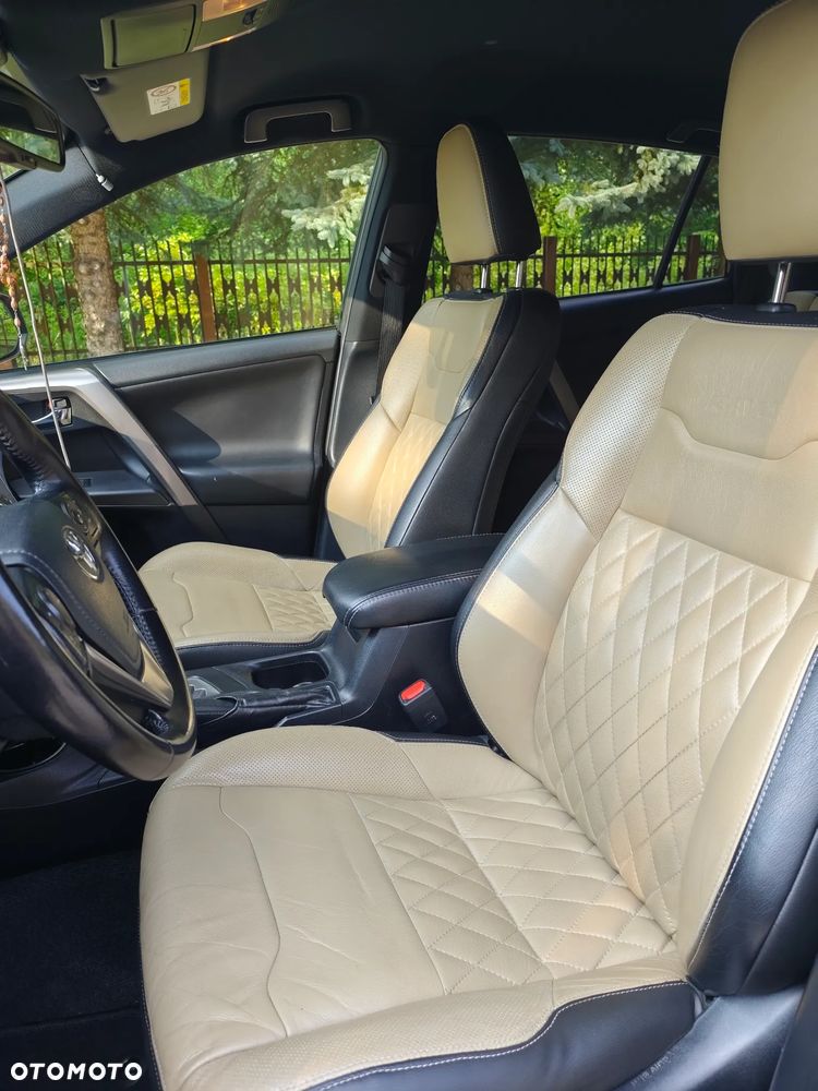 Toyota RAV4 Hybrid Prestige 4x4 - 1