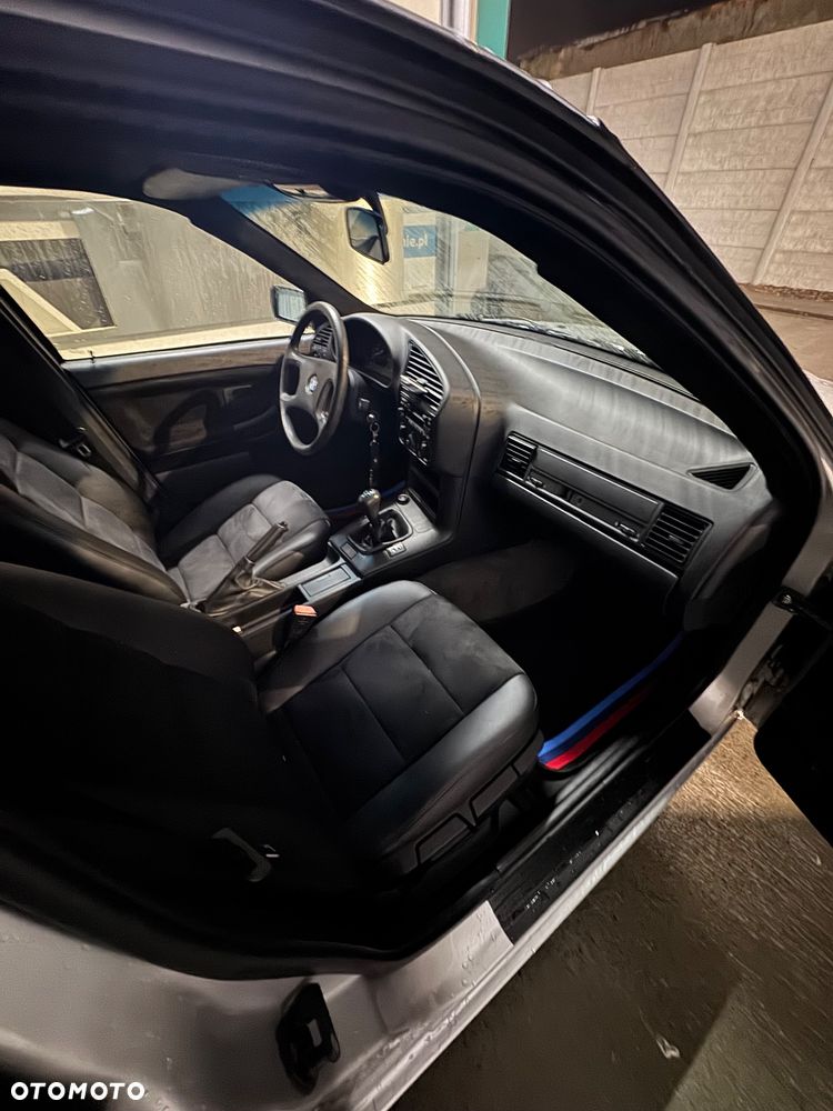 BMW Seria 3 - 10