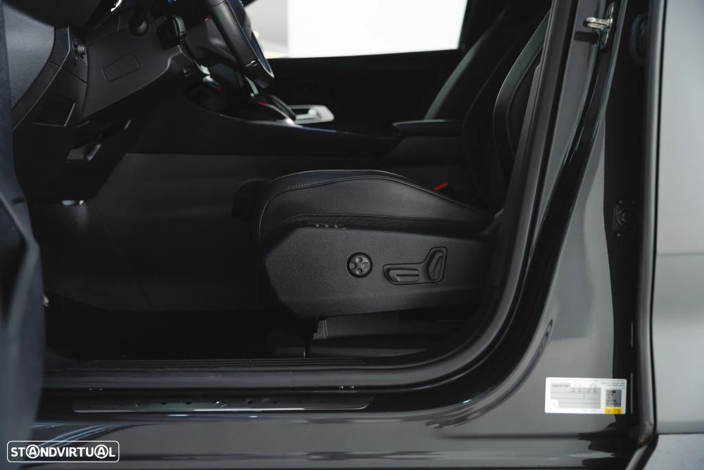 DS DS7 225 Performance Line + - 25