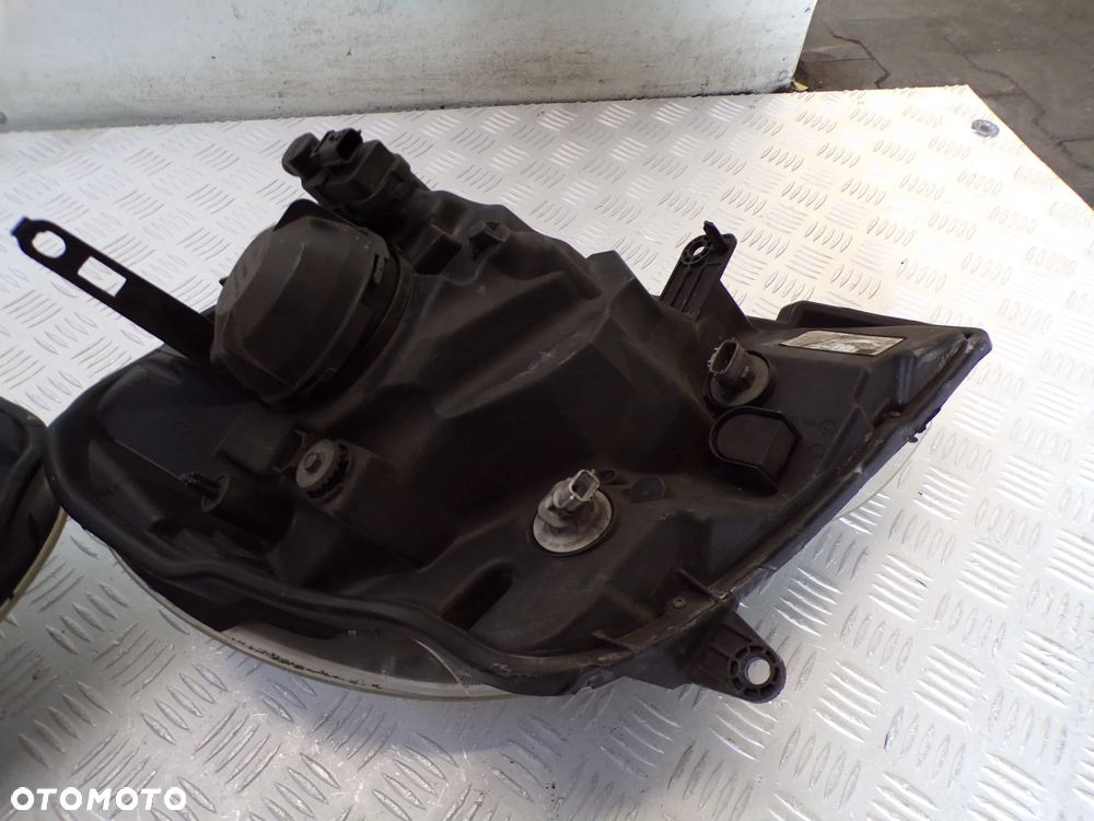LAMPA LEWY PRAWY PRZÓD RENAULT KANGOO II III EUROPA - 5