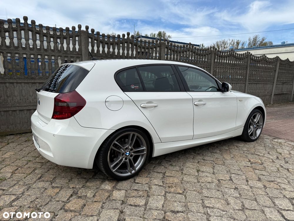 BMW Seria 1 120i Edition Sport - 10