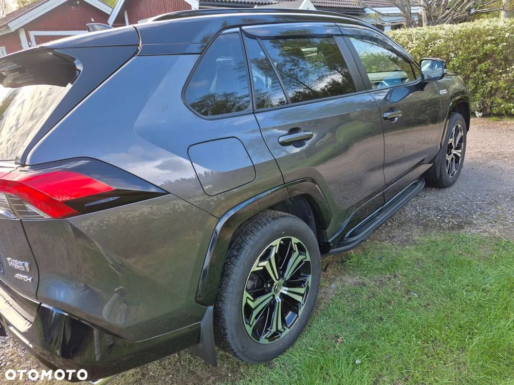 Toyota RAV4 Technik und Style Paket - 4