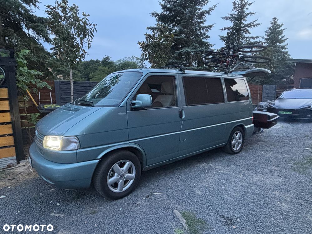 Volkswagen Multivan - 5