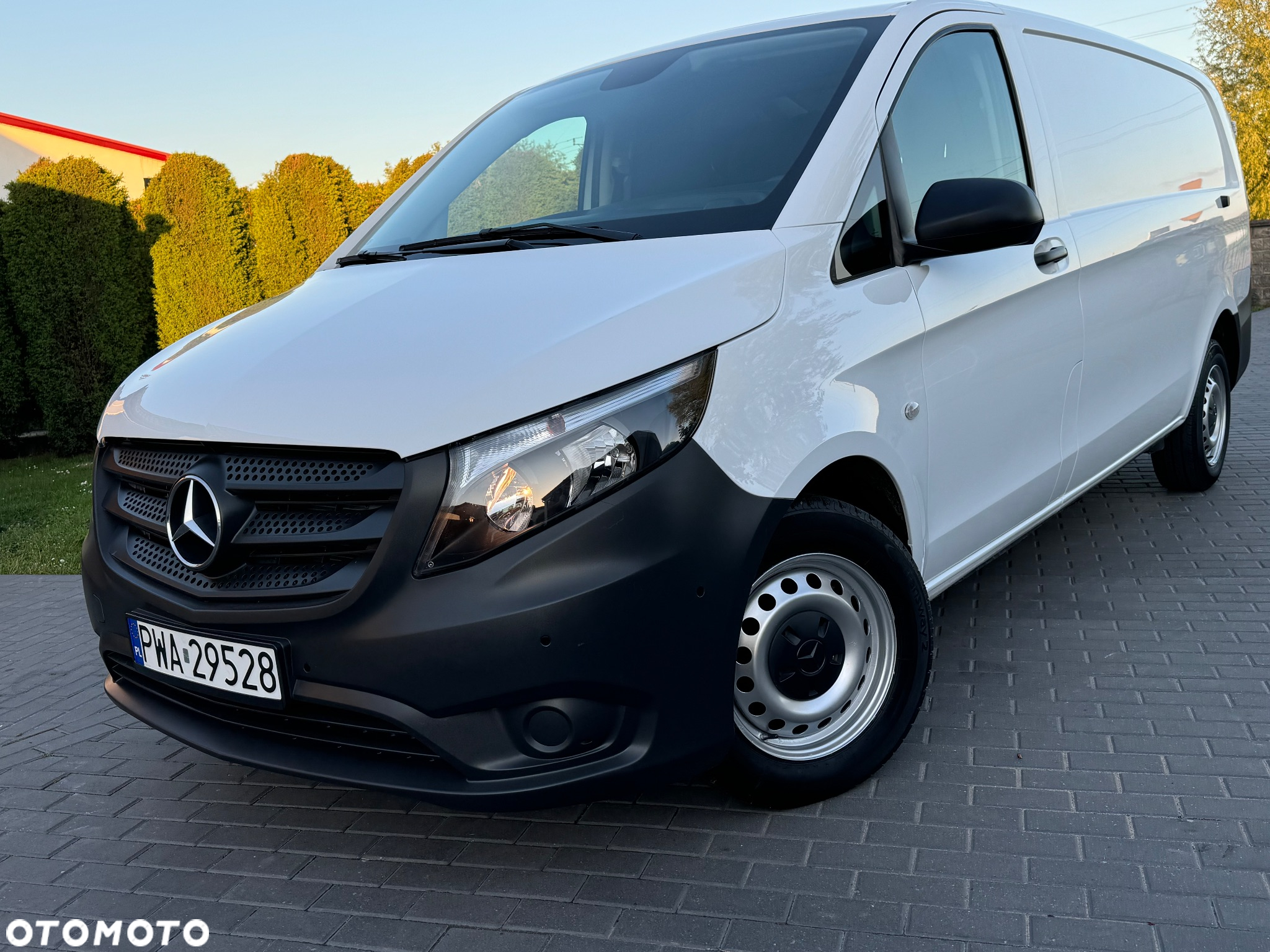 Mercedes-Benz Vito - 22