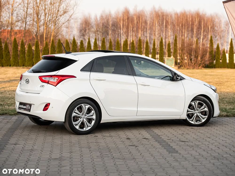 Hyundai i30 1.6 CRDi Automatik Trend - 15