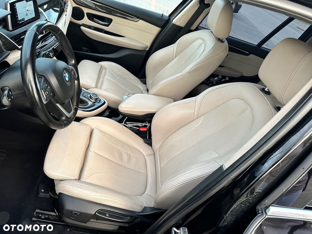 BMW Seria 2 218i Luxury Line - 24