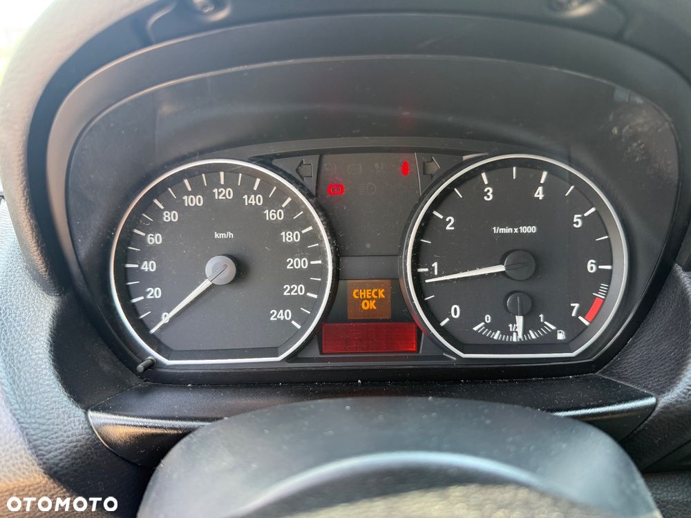 BMW Seria 1 - 19