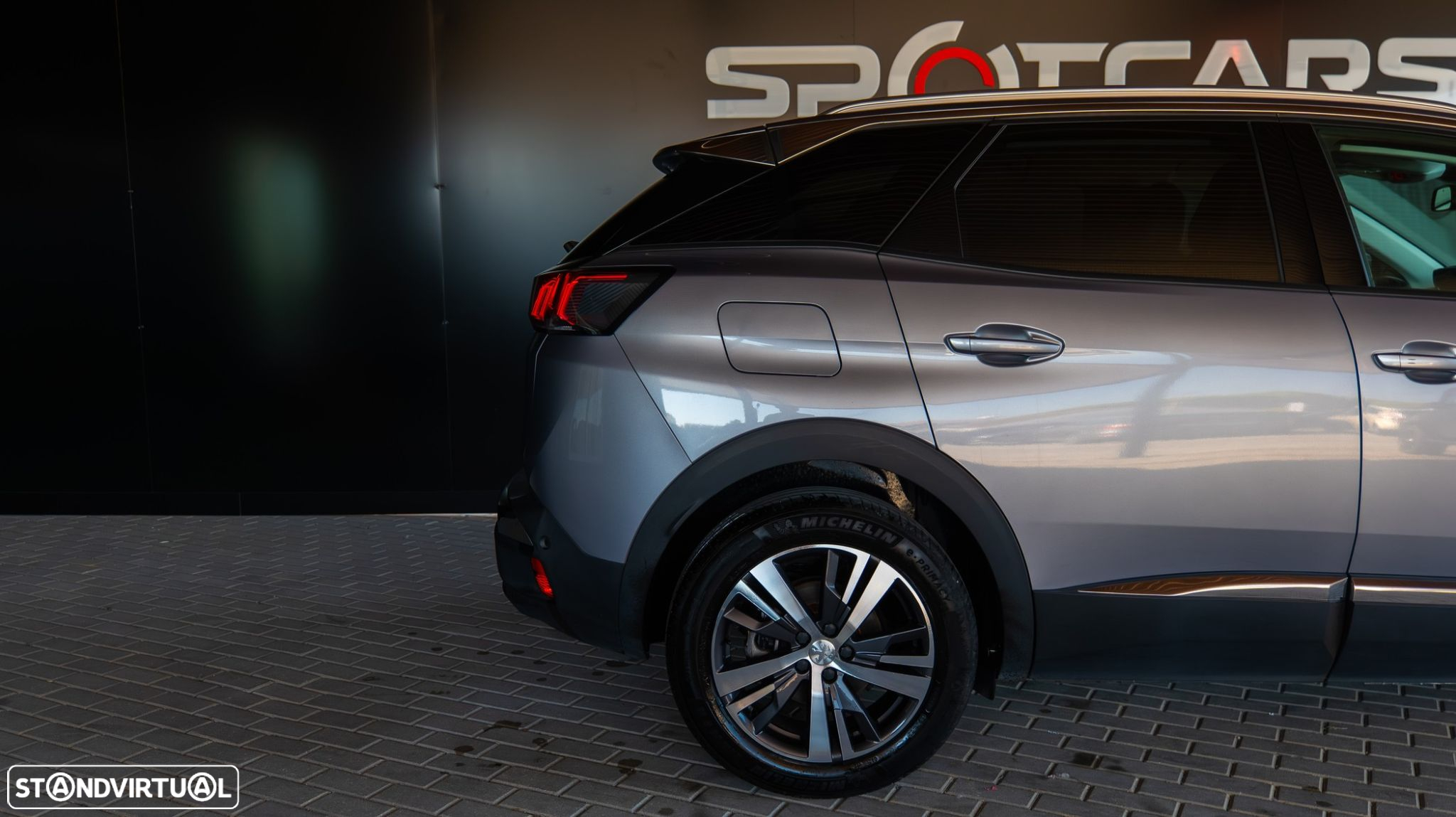 Peugeot 3008 1.2 PureTech Allure Pack EAT8 - 4