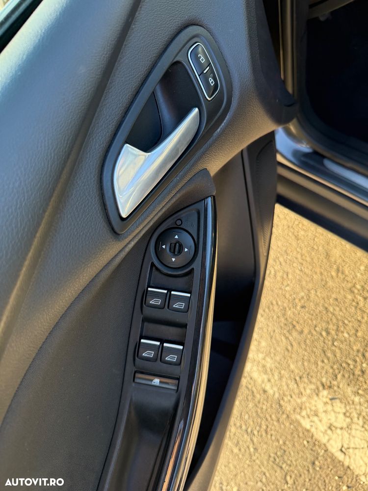 Ford Focus 1.0 EcoBoost Titanium - 7