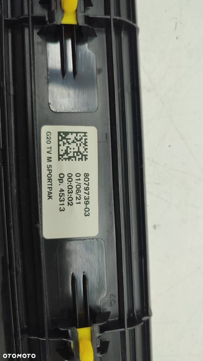 LISTWA PROGOWA LEWA BMW G20 G21 8079739 2021 EU - 4
