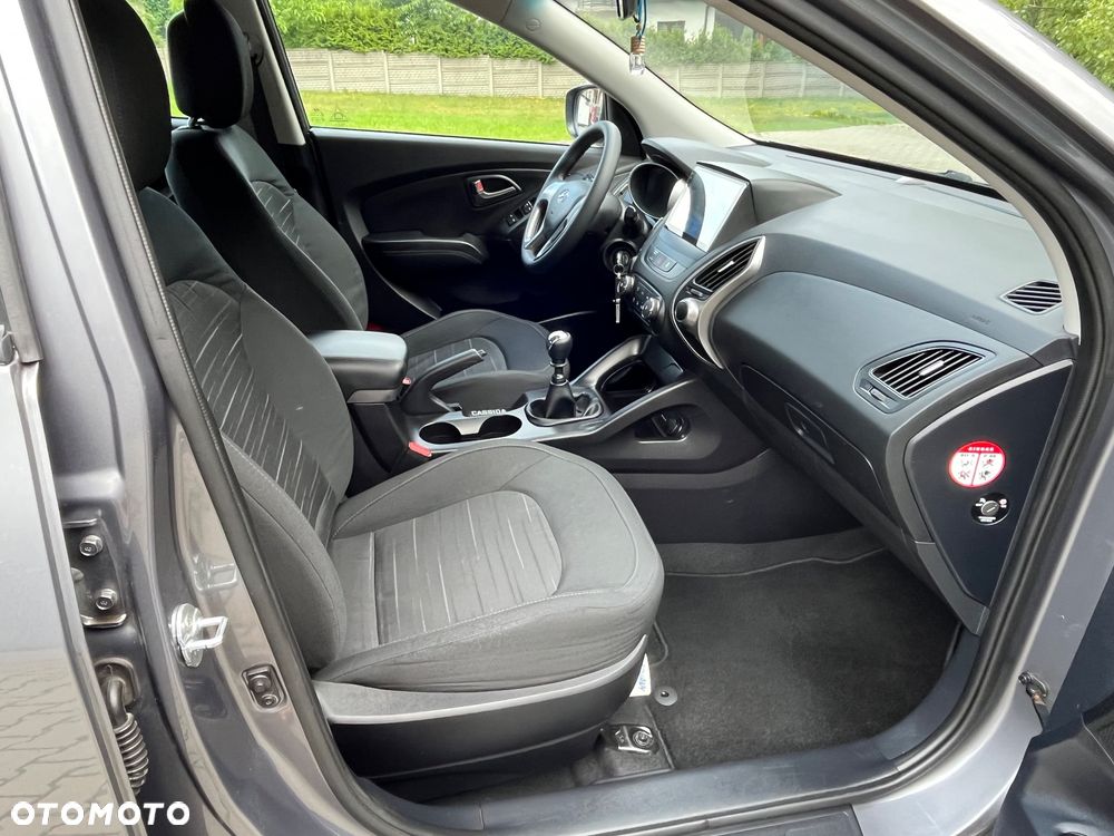 Hyundai ix35 1.6 2WD blue Style - 14