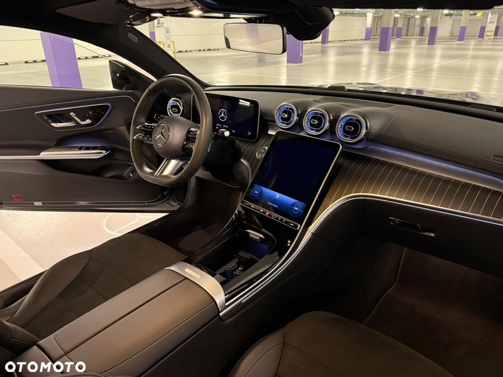 Mercedes-Benz CLE - 13