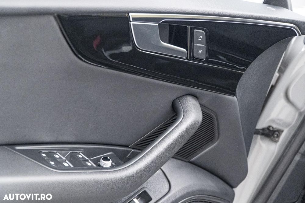 Audi A5 ack 40 TFSI S tronic S line - 24