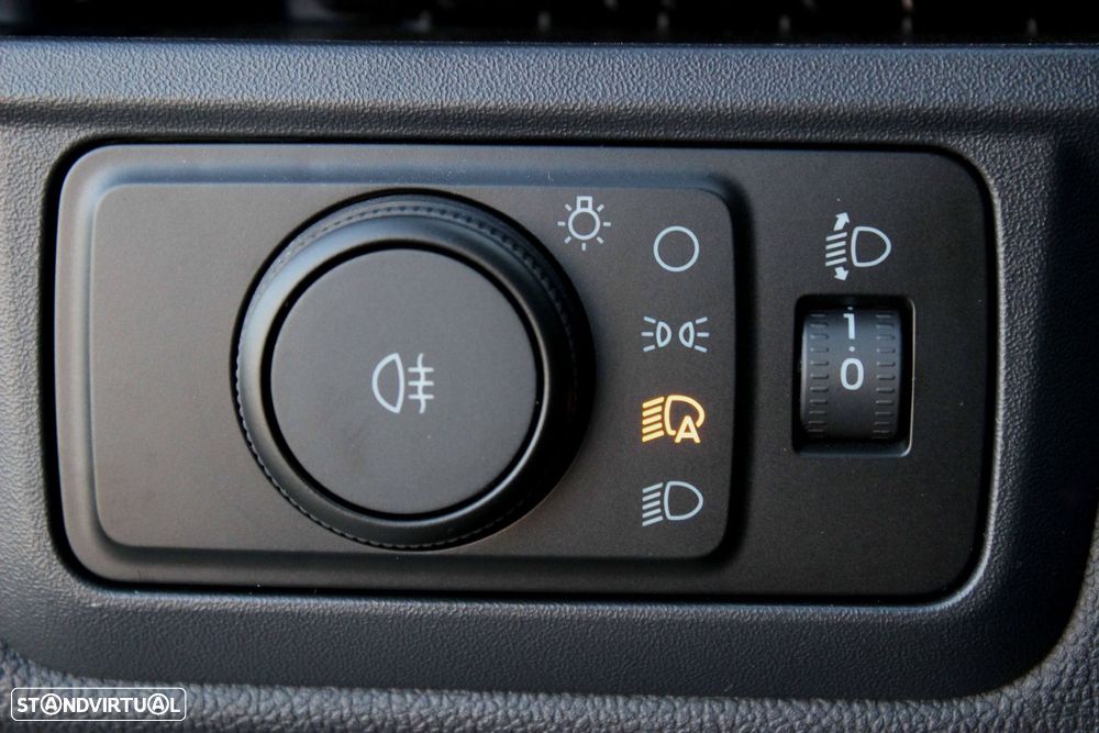 Ford Transit Custom 320 L2 2.0 EcoBlue Trend - 26