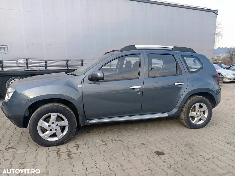 Dezmembram Dacia Duster 2012, 1.5 dci, cutie de viteze manuala, 4x4 - 3