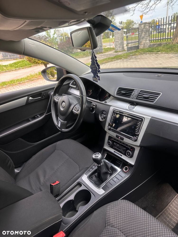 Volkswagen Passat 2.0 TDI Comfortline CityLine - 25