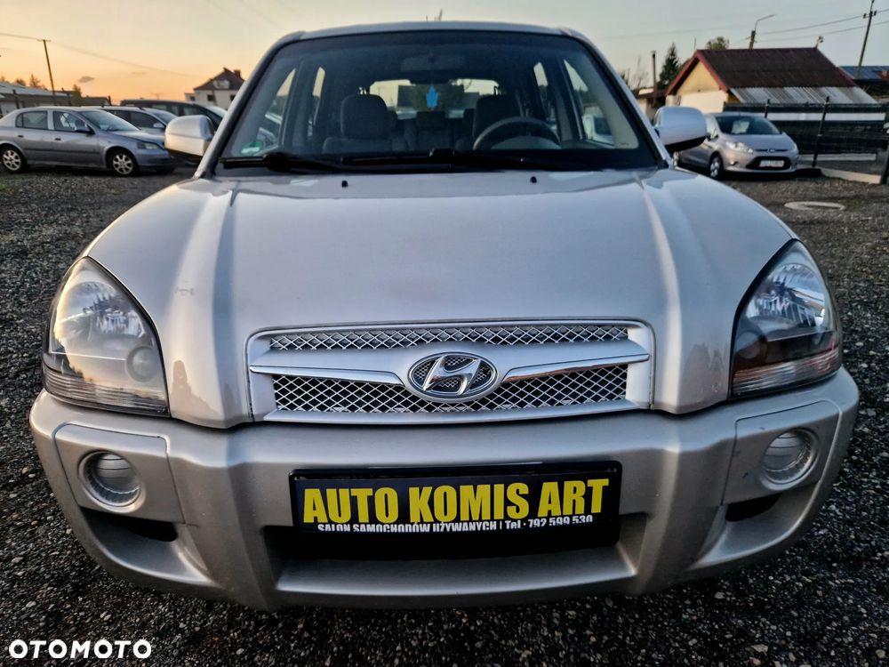 Hyundai Tucson - 2