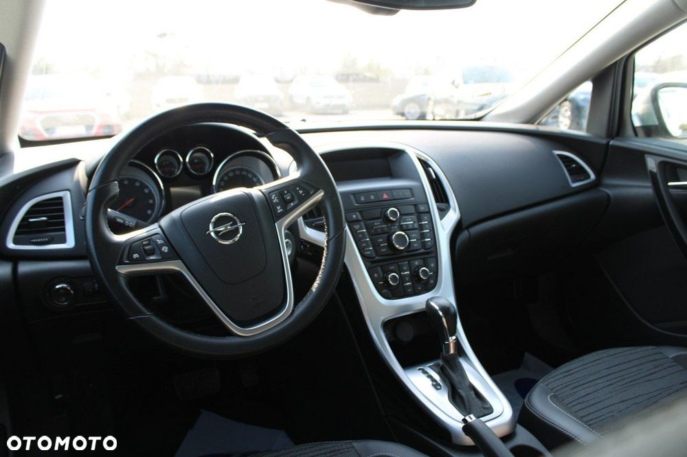 Opel Astra - 25