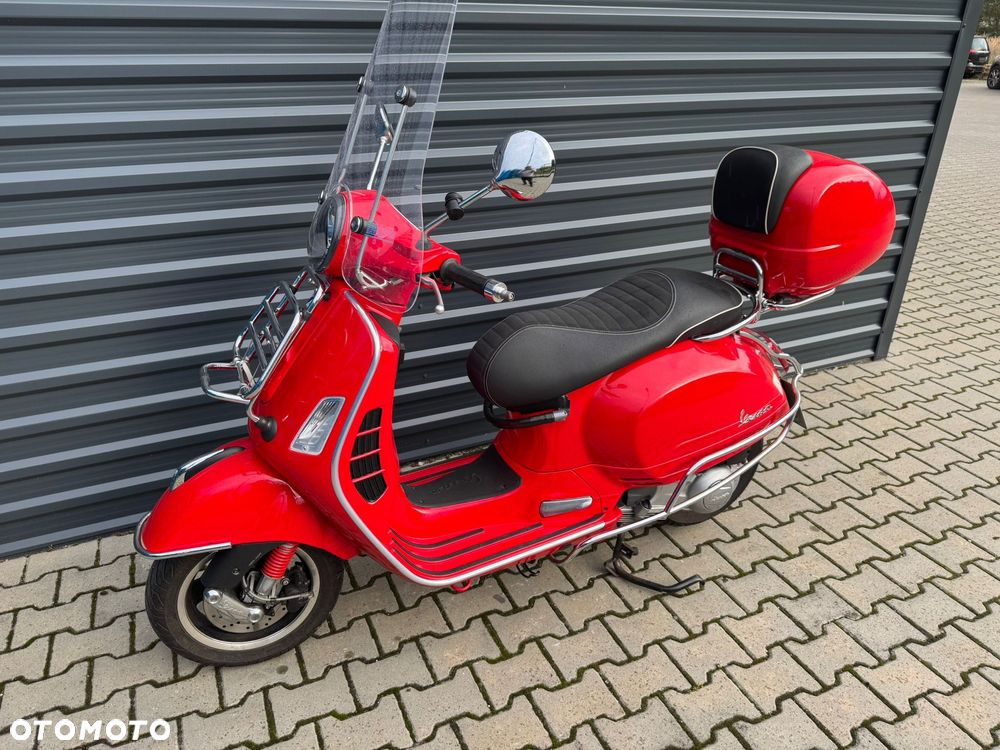 Vespa GTS - 3