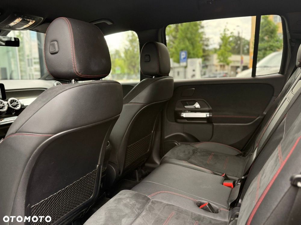Mercedes-Benz GLB 220 d 4-Matic AMG Line 8G-DCT - 15