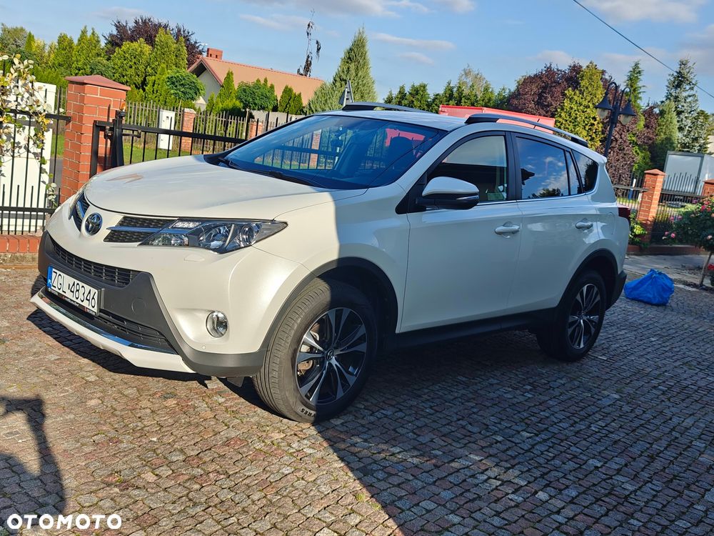 Toyota RAV4 2.0 Style 4x4 - 5
