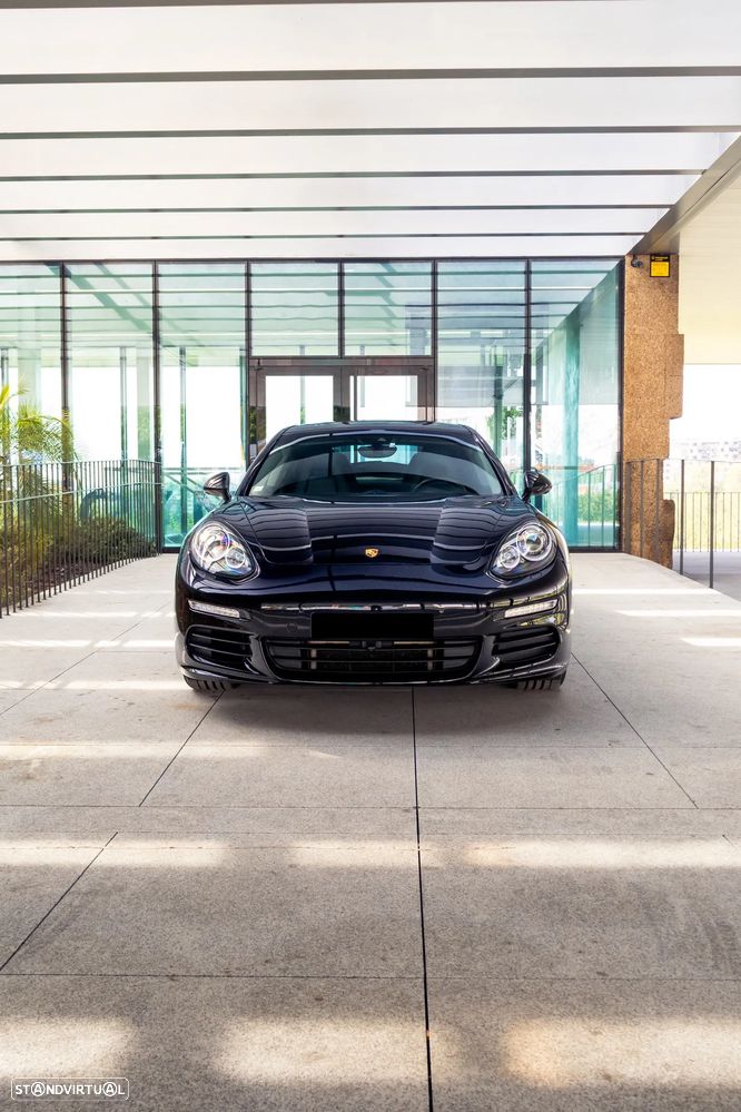 Porsche Panamera S E-Hybrid - 4