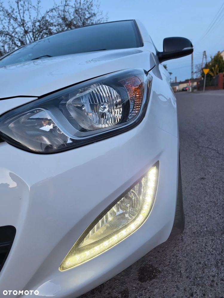 Hyundai i20 1.25 Style - 11