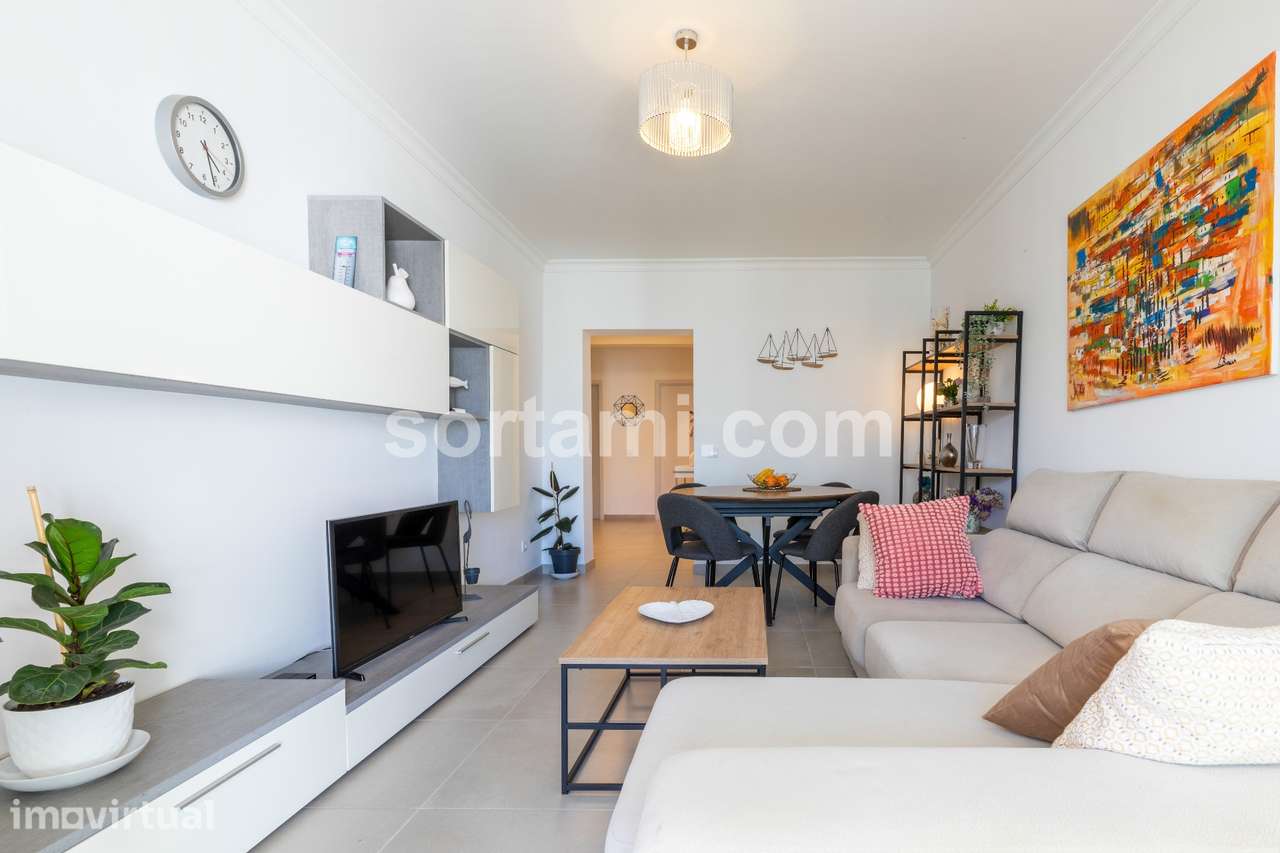 Apartamento T1 Venda em Quarteira,Loulé - Grande imagem: 2/17
