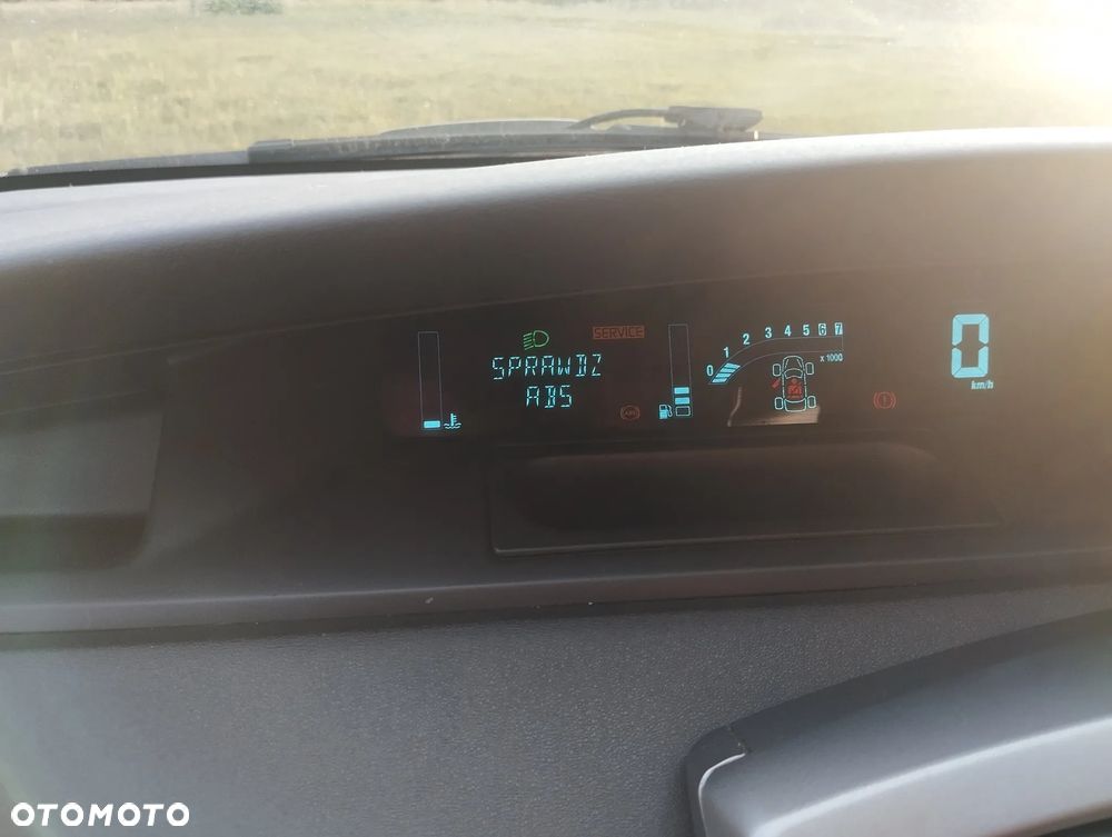 Renault Scenic 2.0 16V Privilege - 35