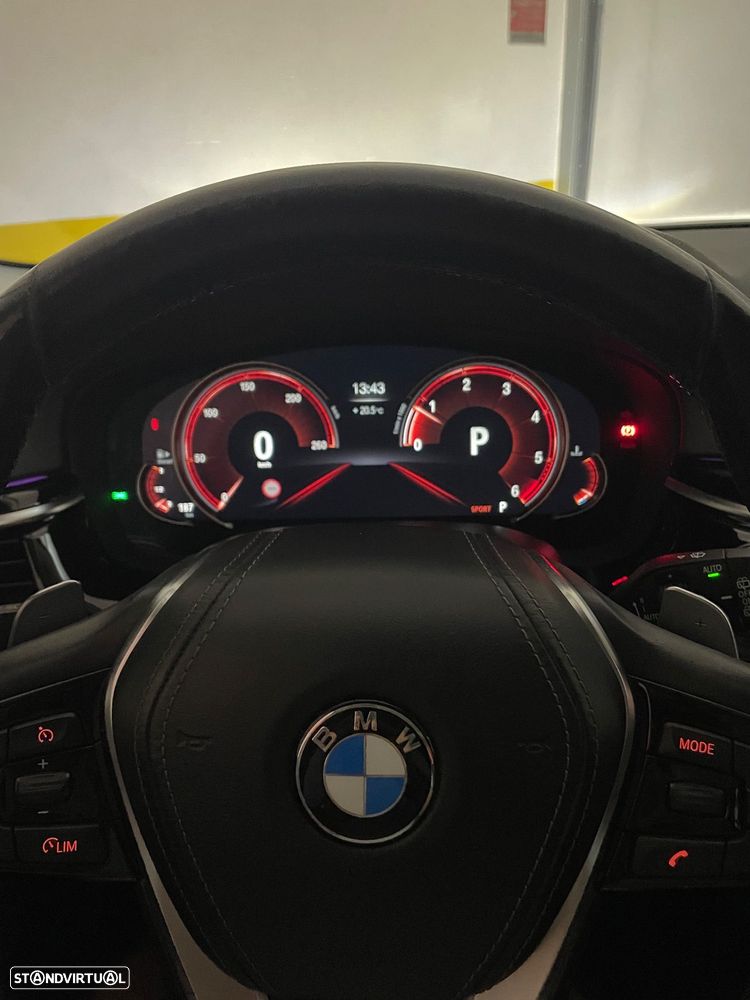 BMW 520 d Aut. Sport Line - 10