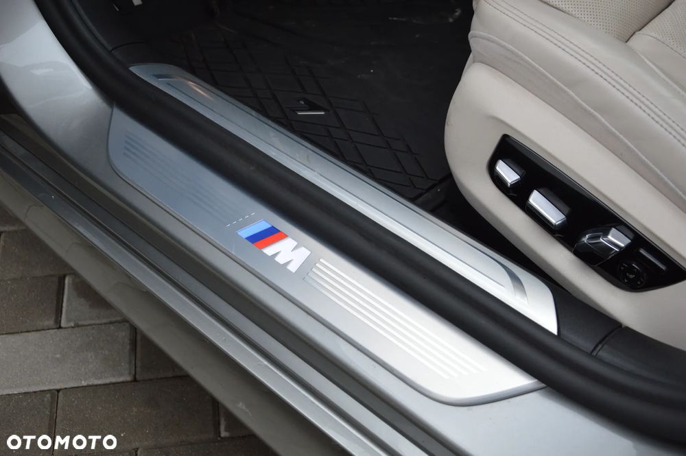 BMW Seria 7 730d xDrive sport - 14