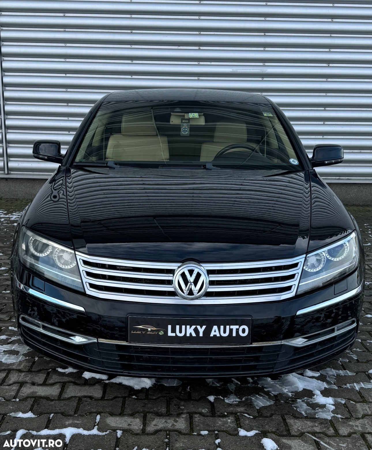Volkswagen Phaeton - 8