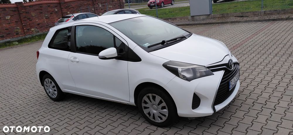 Toyota Yaris - 8