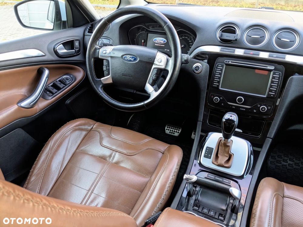 Ford S-Max 2011